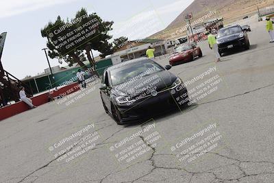media/Jun-01-2025-CalClub SCCA (Sun) [[eae223c5dd]]/Around pit/
